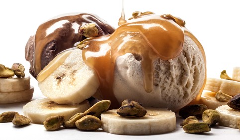 butterscotch ice cream sundae