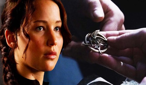 katniss everdeen mockingjay symbol